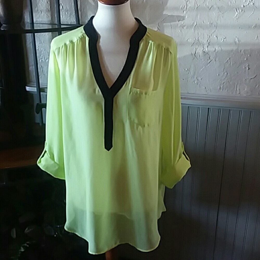 💕I.N. STUDIO* Blouse